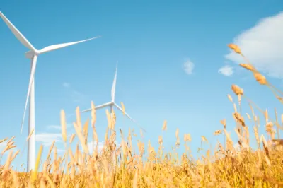 Wind und Sonne decken erstmals fast zwei Drittel des deutschen Stroms